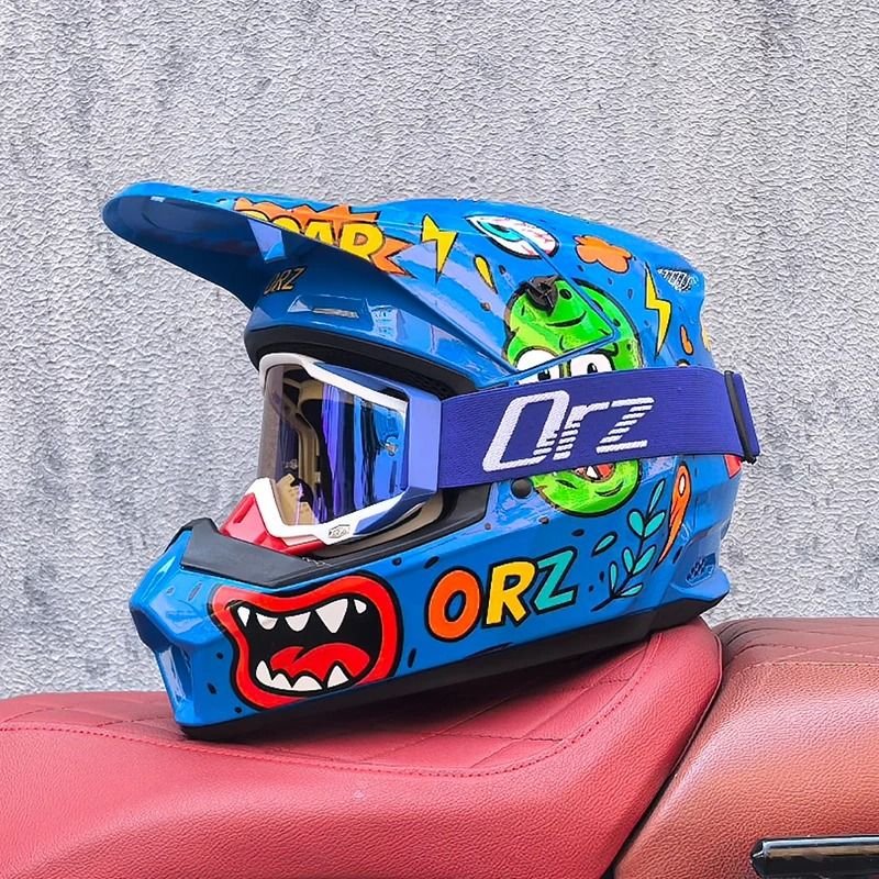 Maverick R — Motocross motorcycle helmet by Vulcan Moto